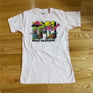 MTV Mushroom T-Shirt Pink Womens Size Small Shrooms